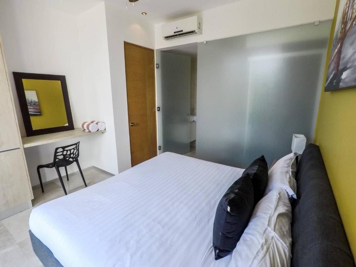 Apartamento Lovely 1 Bedroom Apartment, 3 Blocks To Mamitas, Roof Pool Views, Bbq Playa del Carmen